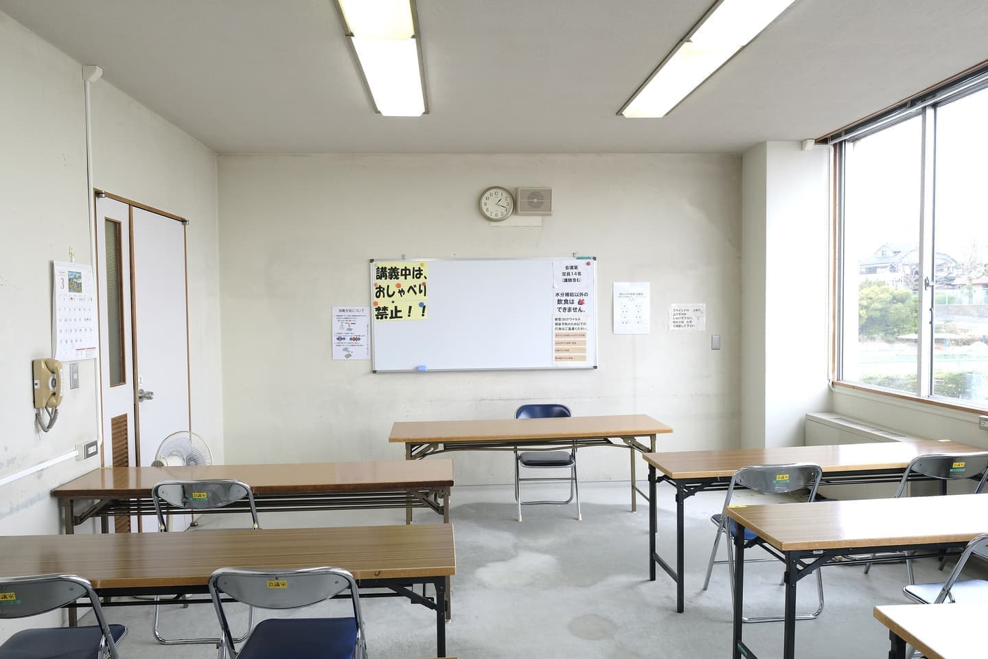 ２階案内表示